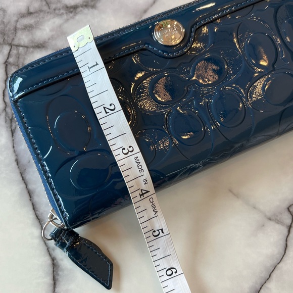 Coach Patent Embossed Monogram Logo Sapphire Blue Zip Around Wallet - Picture 10 of 10